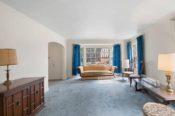 2608 N Neva Avenue, Chicago, IL 60707