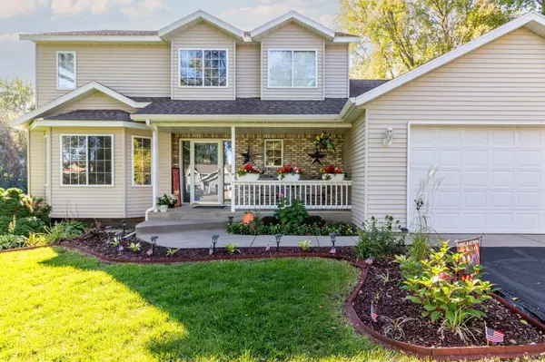 2529 Serenity DR, Saint Cloud, MN 56301