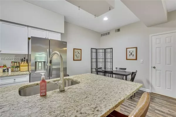 112 Union Cemetery RD #128, Hilton Head Island, SC 29926