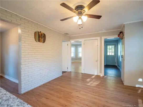 19 River Street, Plainfield, CT 06374