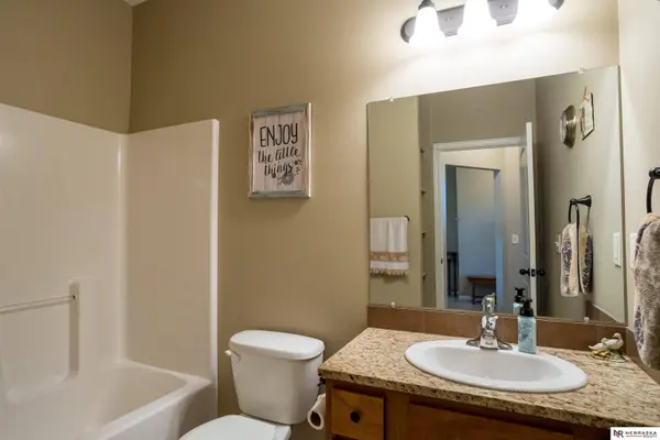 1659 La Plata Court, Lincoln, NE 68521