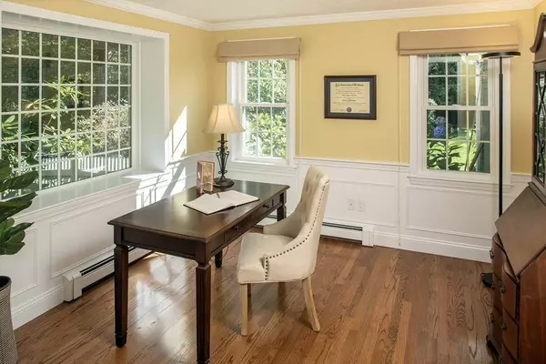 3 Pheasant Hill Lane, Duxbury, MA 02332