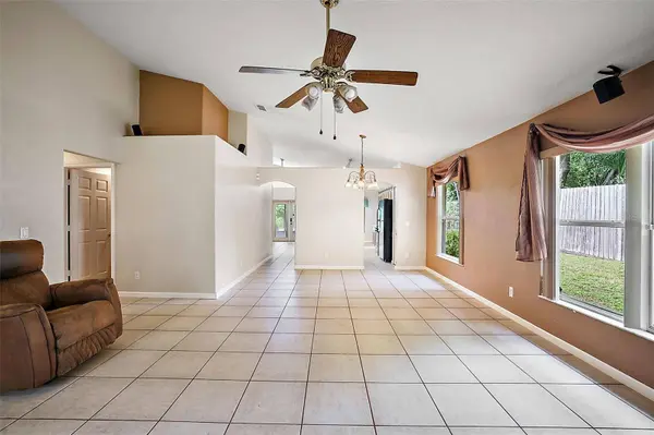 4461 RIVERTON DR, Orlando, FL 32817