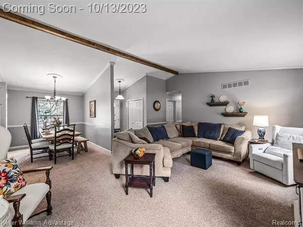 24923 Fairway Hills Drive, Novi, MI 48374