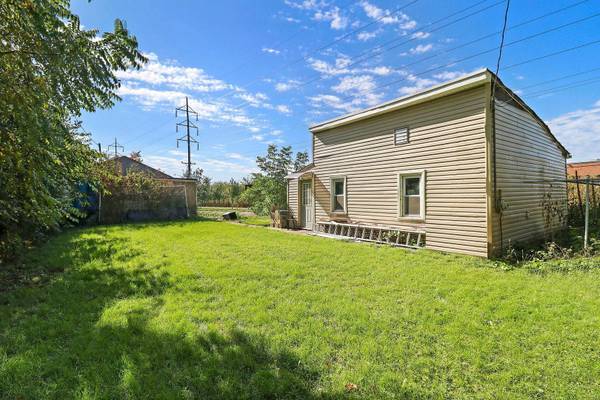 1336 E Lincoln AVE, Des Plaines, IL 60018