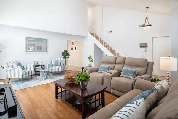 11447 Aliento Court, San Diego, CA 92127