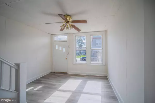 1018-1/2 W 7TH ST, Chester, PA 19013