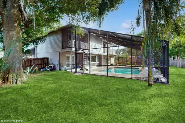 15838 GLENARN DR, Tampa, FL 33618