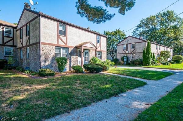 106 Newman St, Metuchen Boro, NJ 08840