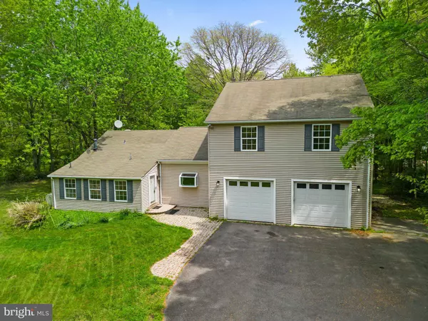 1556 DENNIS RD, Shady Side, MD 20764