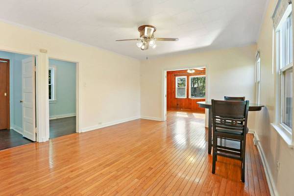 1336 E Lincoln AVE, Des Plaines, IL 60018