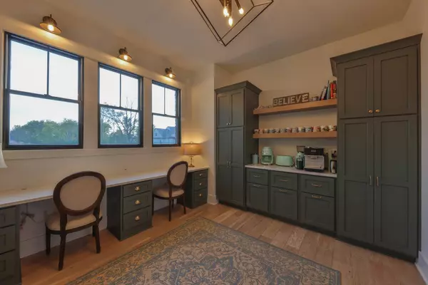 1156 Chatham Ridge BLVD, IN 46074