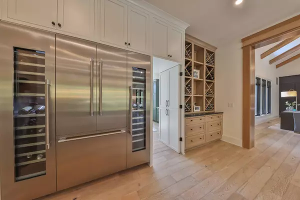 1156 Chatham Ridge BLVD, IN 46074