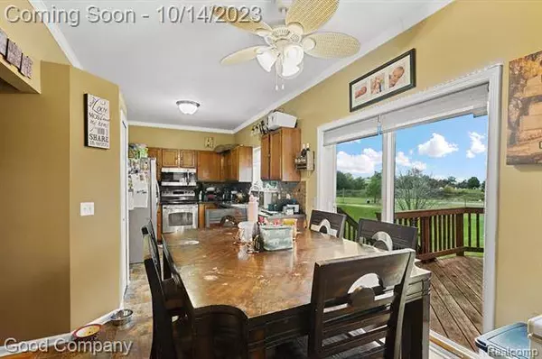 240 ABERDEEN Court, Belleville, MI 48111