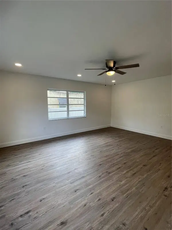 5055 9TH ST, Zephyrhills, FL 33542