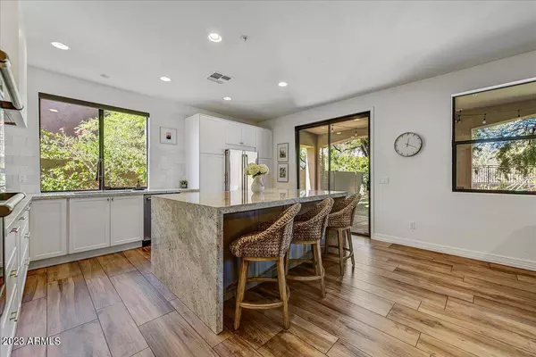 10636 E ACACIA Drive, Scottsdale, AZ 85255