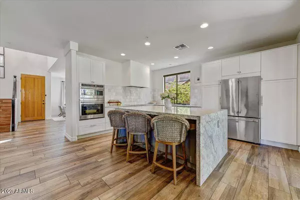 10636 E ACACIA Drive, Scottsdale, AZ 85255