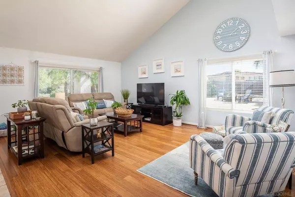 11447 Aliento Court, San Diego, CA 92127