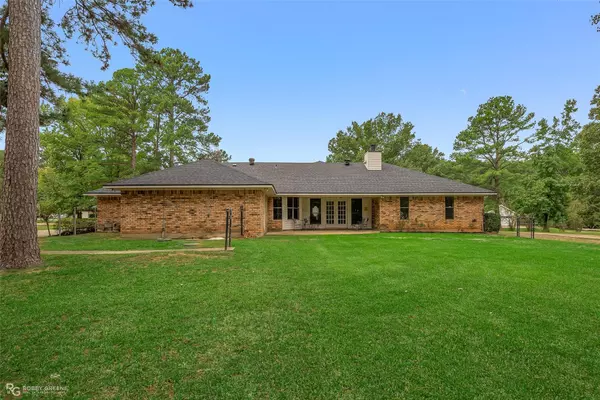 8309 Woodmill Drive, Shreveport, LA 71107