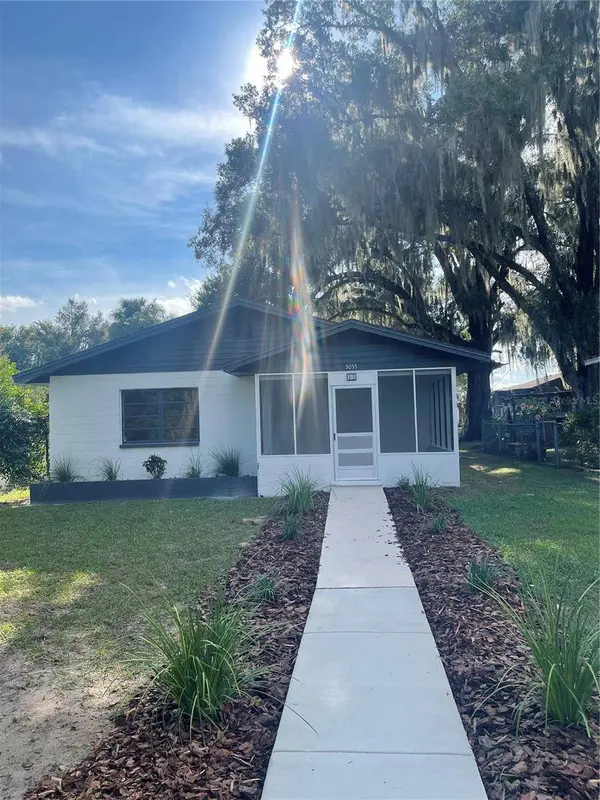 5055 9TH ST, Zephyrhills, FL 33542