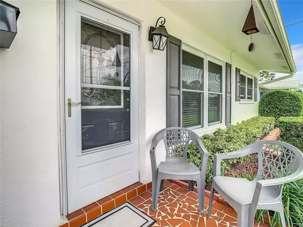 9740 N 44TH WAY N, Pinellas Park, FL 33782