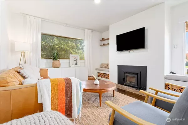 2439 Moore ST, Bellingham, WA 98229