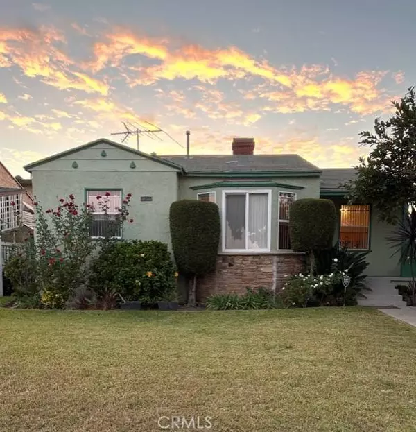 11207 Van Buren AVE, Los Angeles, CA 90044