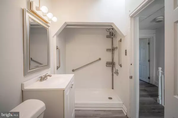 1018-1/2 W 7TH ST, Chester, PA 19013