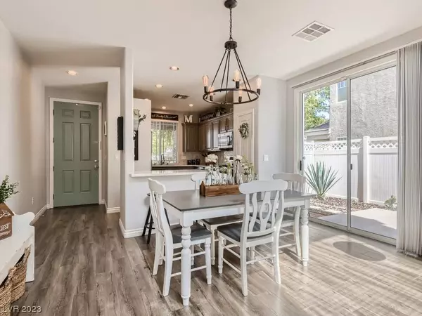 6249 Winston Falls Avenue, Las Vegas, NV 89139