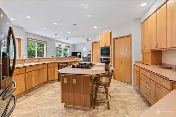 4421 S 173rd ST, Seatac, WA 98188