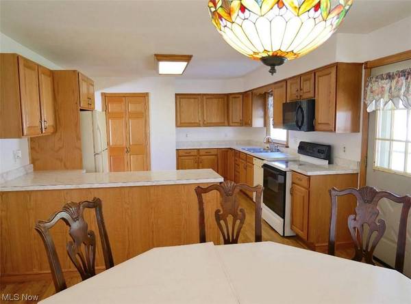 150 Benson LN, Steubenville, OH 43952