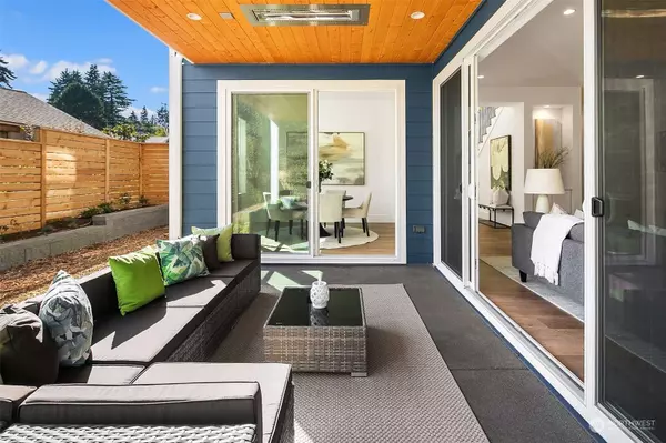 10020 Dibble AVE NW, Seattle, WA 98177