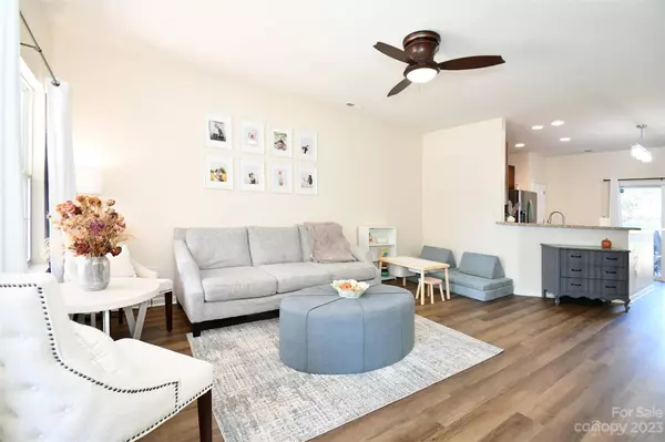 17754 Caldwell Track DR, Cornelius, NC 28031