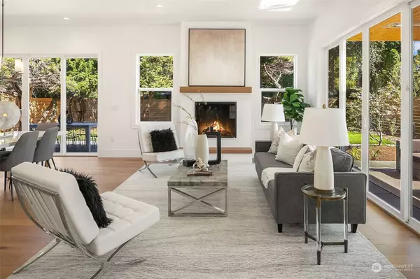 10020 Dibble AVE NW, Seattle, WA 98177