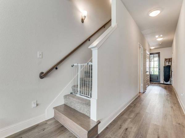 4206 Swinley Forest Drive, Arlington, TX 76017