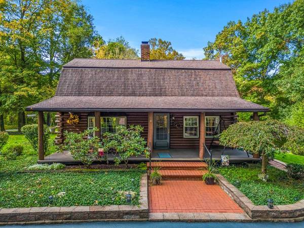 2285 Nashua Rd, New Castle, PA 16105