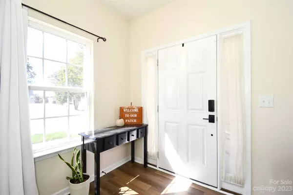 17754 Caldwell Track DR, Cornelius, NC 28031