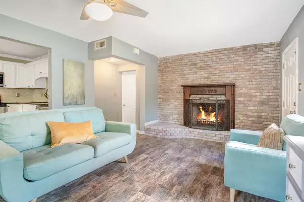 1319 Orchid Ave, Winter Park, FL 32789 - Family Room