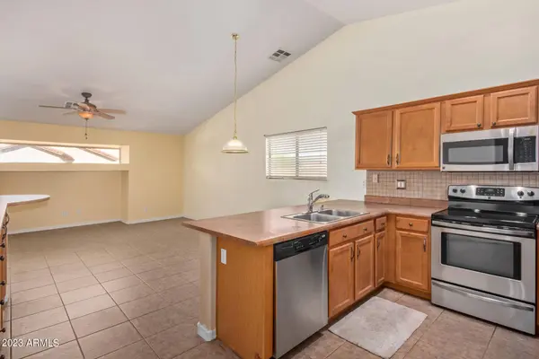 17564 W Evans Drive, Surprise, AZ 85388