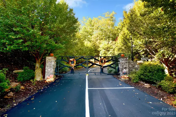 219 Peseco DR, Bostic, NC 28018