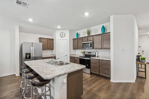 3103 Holstein Drive, Forney, TX 75126