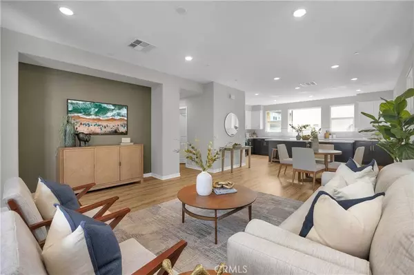 7050 Indigo Way, Buena Park, CA 90621