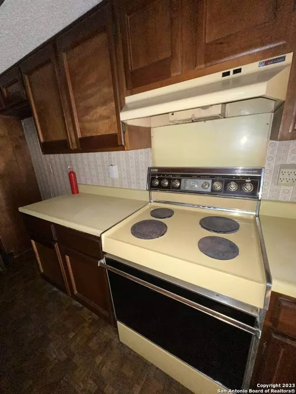 1138 KLONDIKE ST, San Antonio, TX 78245-1507