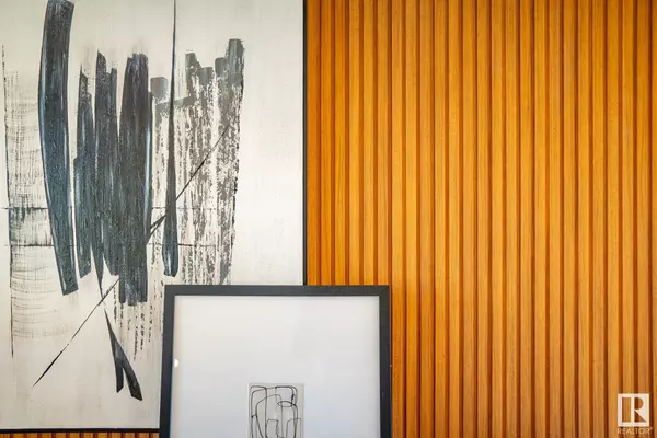 7903 147 AV NW, Edmonton, AB T5C 2T3