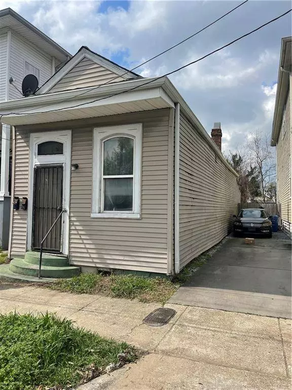 1721 N BROAD ST, New Orleans, LA 70119