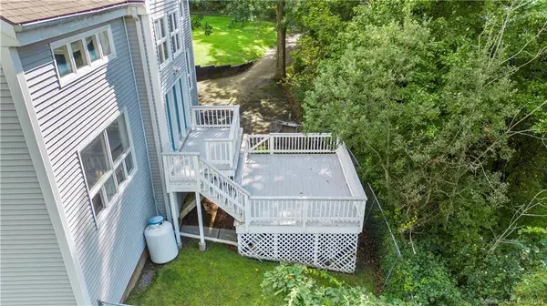 170 Calamus Meadow Road, Hamden, CT 06514