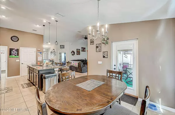 40 PRETORIA LN, Palm Coast, FL 32164