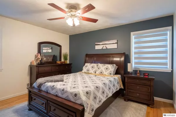 12623 Ohern Street, Omaha, NE 68137