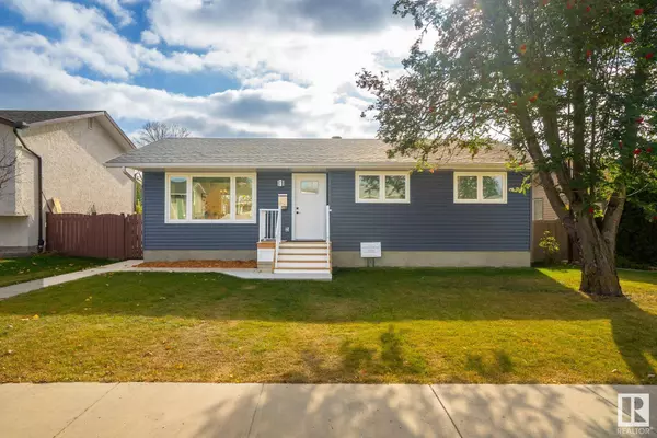 7903 147 AV NW, Edmonton, AB T5C 2T3