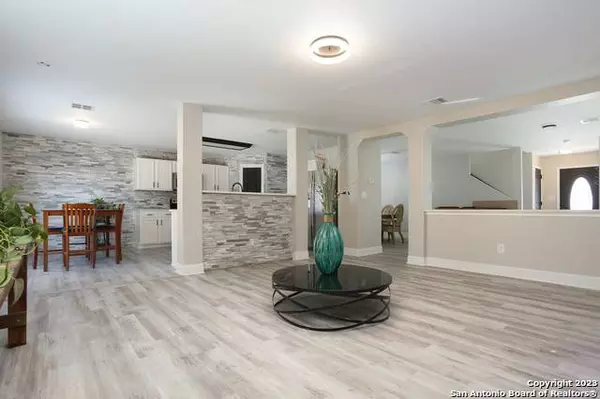 10935 RUSTIC CEDAR, San Antonio, TX 78245-2439